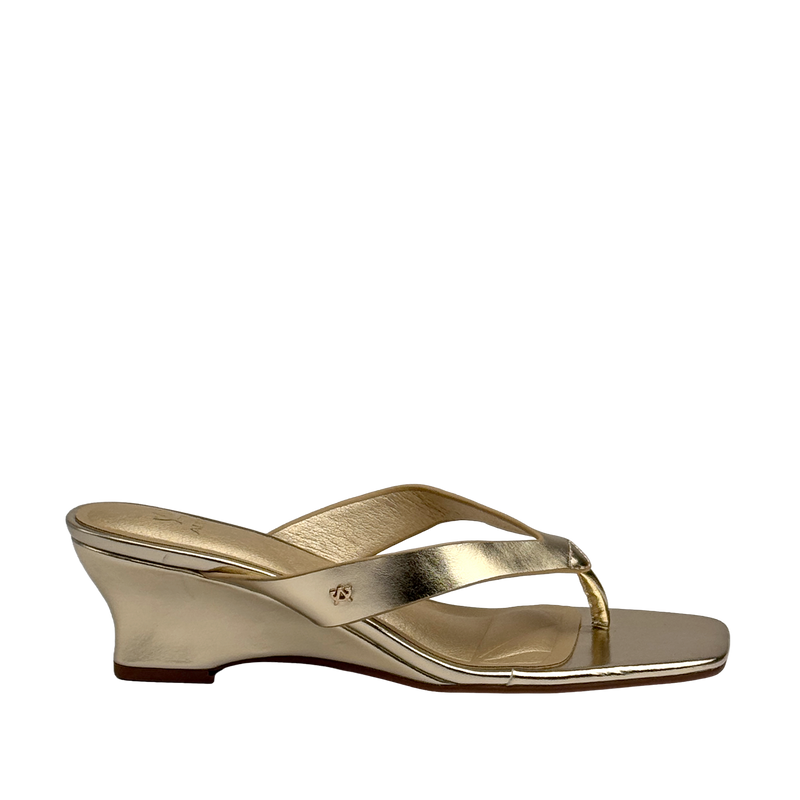 Sandalias de cuña Scarlet para mujer color dorado